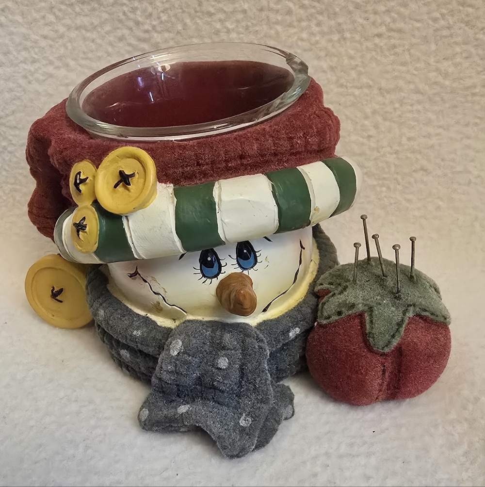 Charming Snowman Candle Holder with Buttons and Needle Pin Cushion